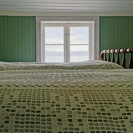 Holiday home Peaceful Log By The Fjord On